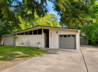 8545 Greenridge Ln, Beaumont, TX 77707