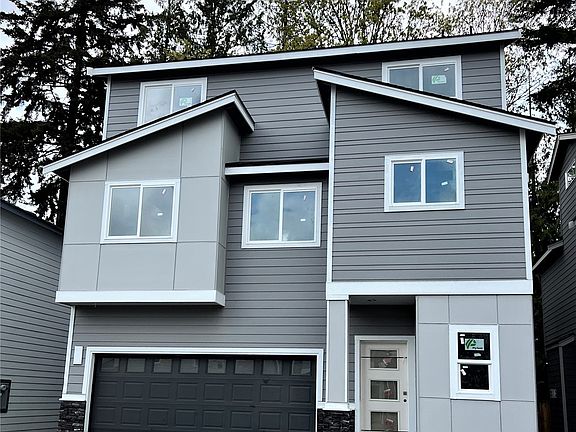 photos of sold/completed home on lot 3