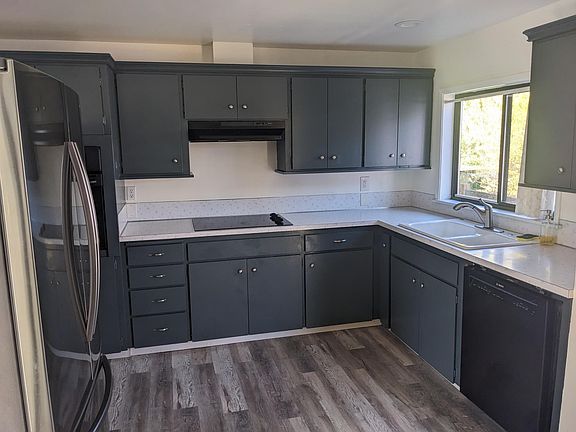 4th image of 7202 48th Ave S
