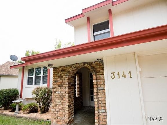 2nd image of 3141 Norman Dr