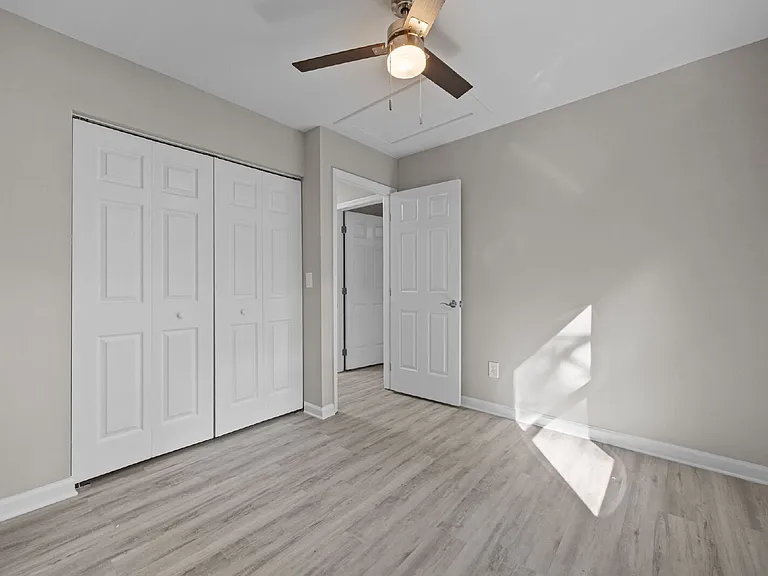 4804 Tolley Ct — Photo 26