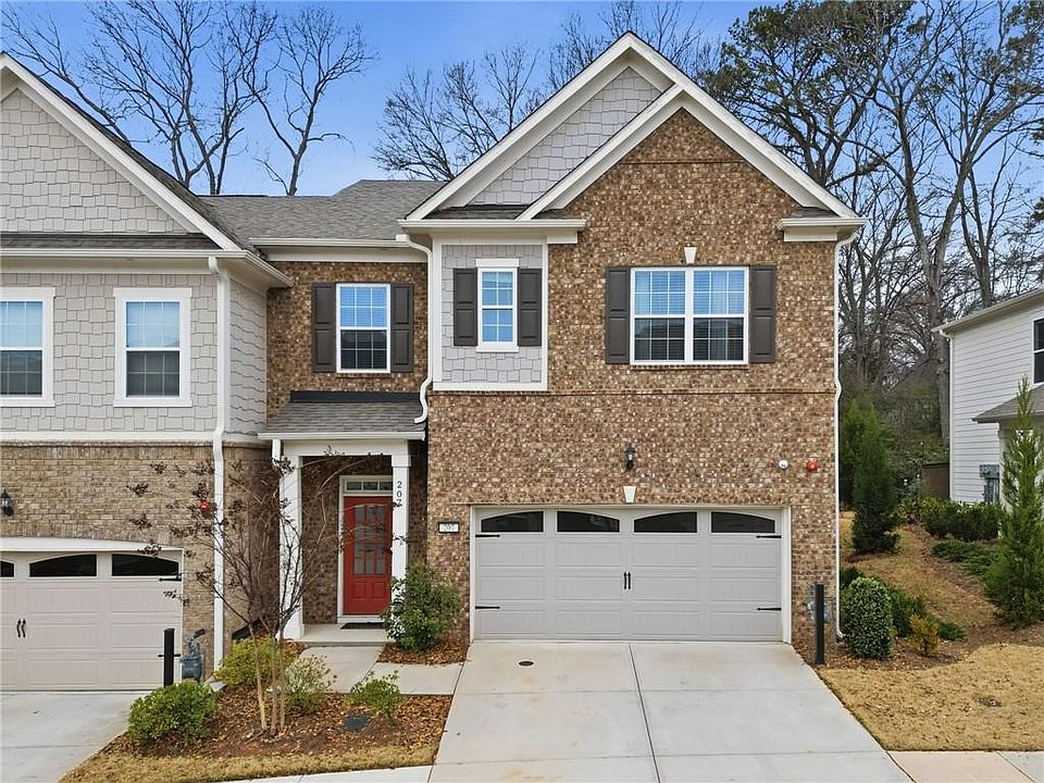 1st image of 207 Holden Way
