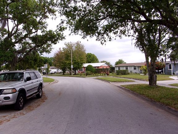 5th image of 5182 Lescot Ln