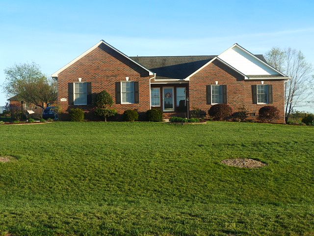 1st image of 2950 Weatherfield Dr