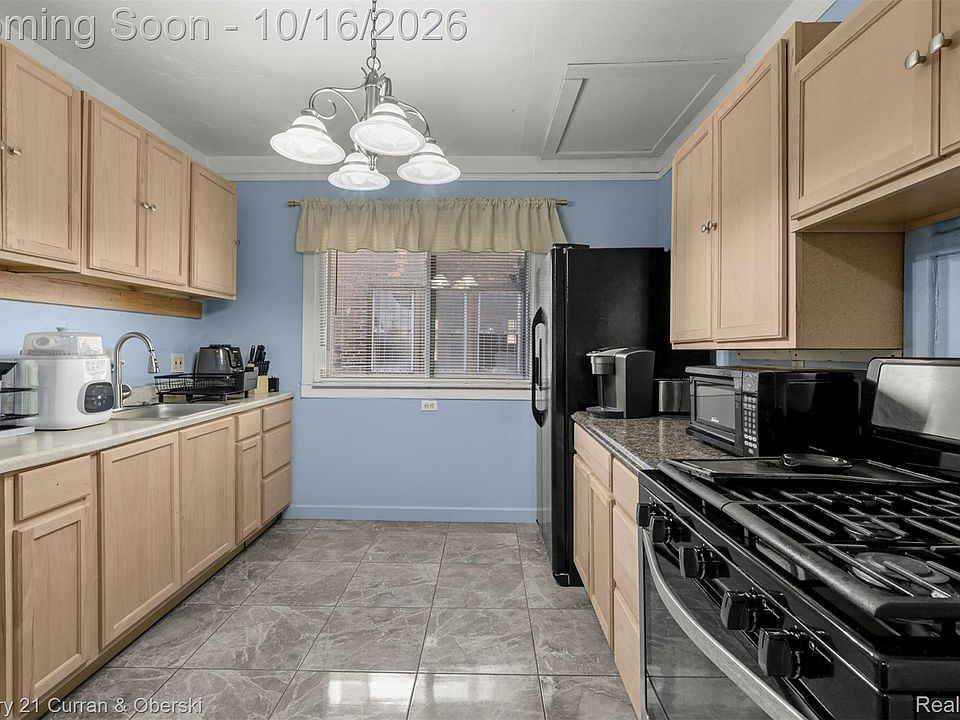 1920 Central St, photo 21