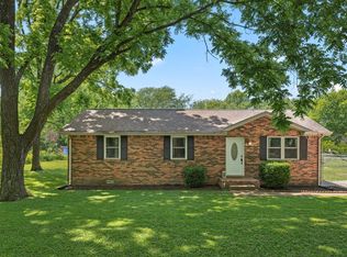 1223 Main St, Pleasant View, TN 37146