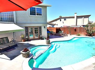 18022 Lakepoint Ln, Huntington Beach, CA 92647