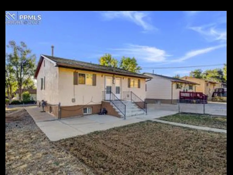 1318 Westend Ave — Photo 14