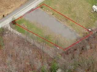 334 Fair Oaks Rd, Middletown, NY 10940