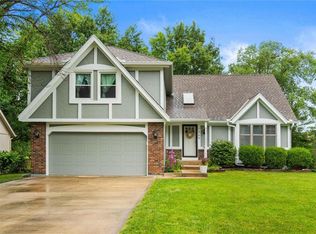 1369 E Meadow Ln, Olathe, KS 66062