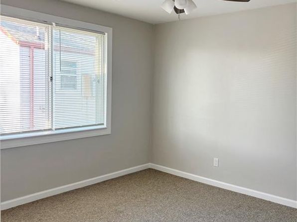 norfolk-virginia-79218850 picture