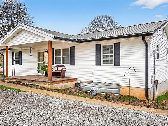 2nd image of 2668 Mount Sharon Rd