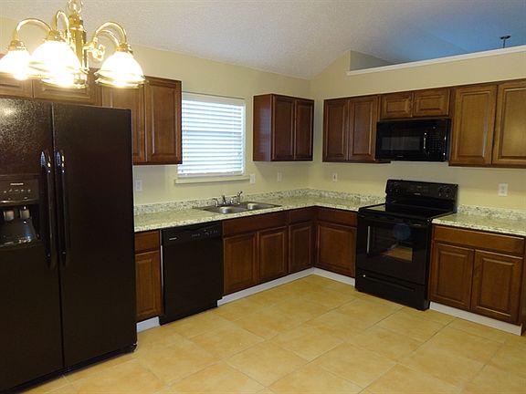 5th image of 6448 Royal Cedar Dr