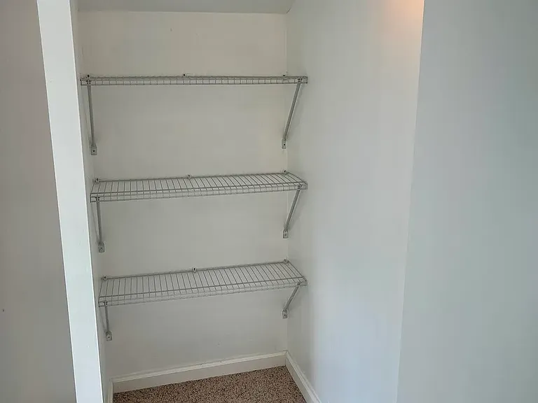 113 Laurel St — Photo 13