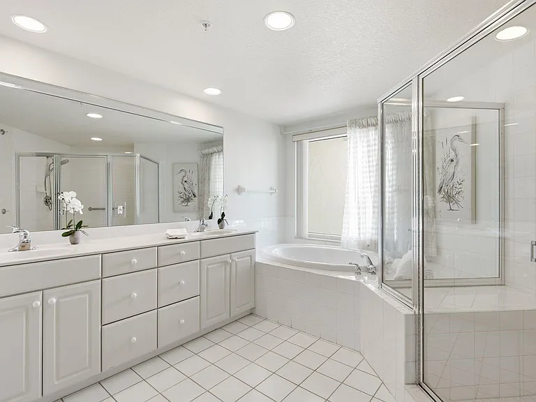 1170 Gulf Blvd #1105 — Photo 27