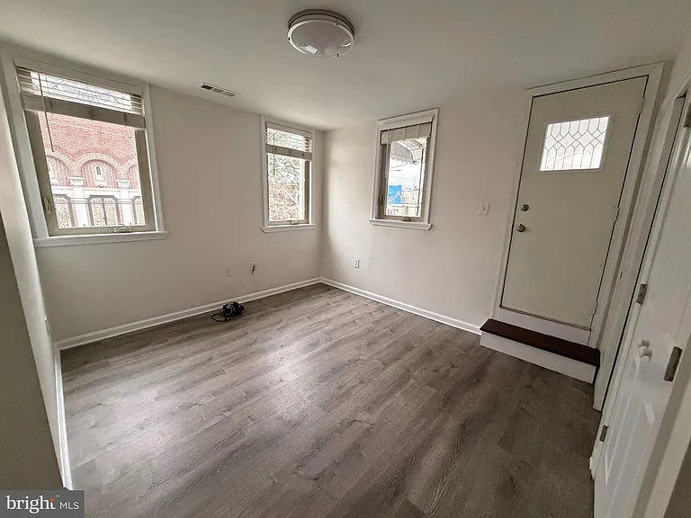 2048 S 21st St #2 — Photo 11