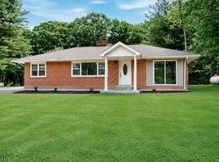 89 Armstrong Rd, Wantage, NJ 07461