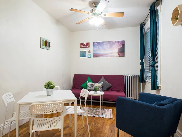 58 Queensberry St #3 — Photo 3