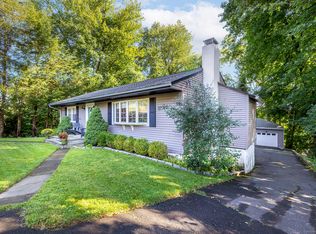 17 Lafayette Ave, Ridgefield, CT 06877