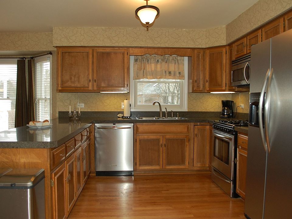 1st image of 1555 Westglen Dr