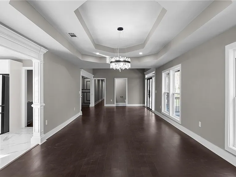 7530 Spalding Ln — Photo 10