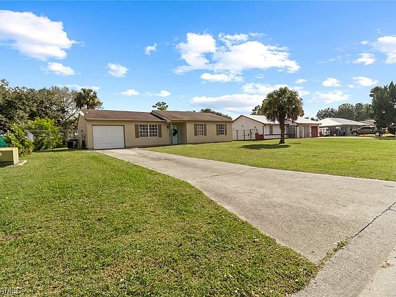 3rd image of 4043 E Sunflower Cir