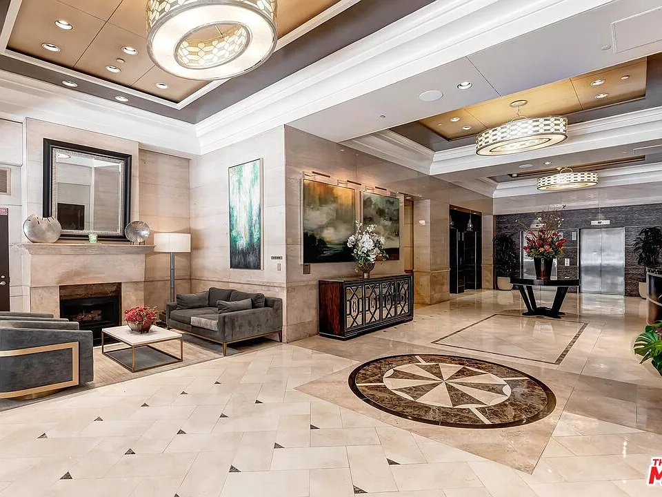 10520 Wilshire Blvd #1207