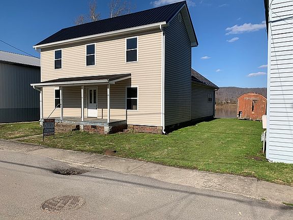 2nd image of 163 Front St
