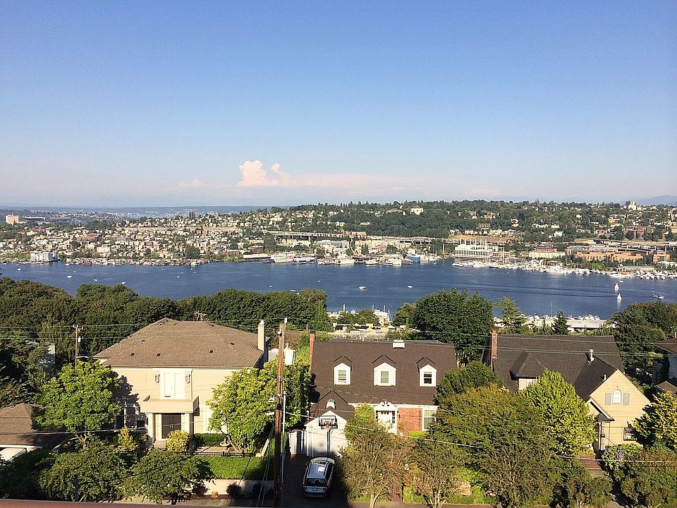 1st image of 1617 5th Ave N #A