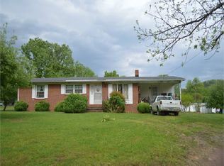 19 Wagners Mill Rd, New Castle, VA 24127