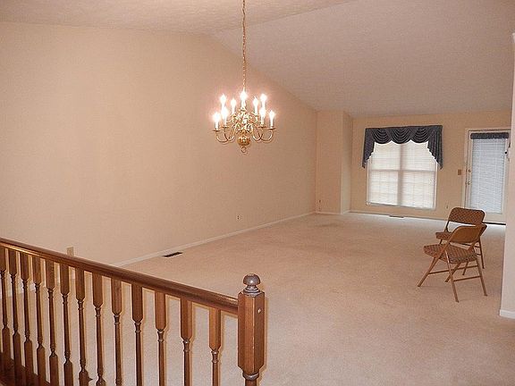 3rd image of 6742 Sandharbor Ct