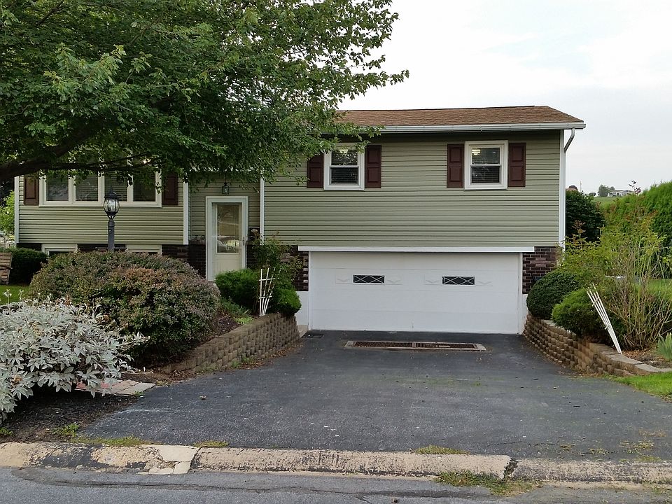 1st image of 309 Jackie Ave