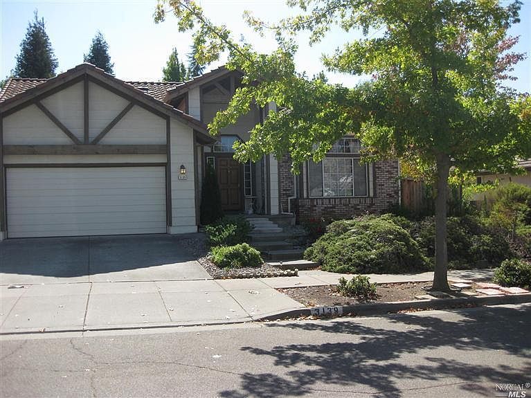2nd image of 3139 Orchard View Dr