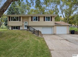6318 S 135th St, Omaha, NE 68137