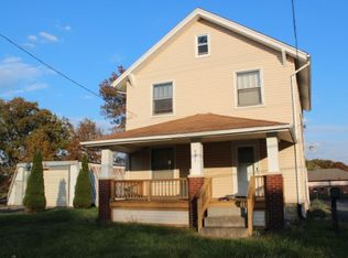 901 Liberty Rd, Youngstown, OH 44505