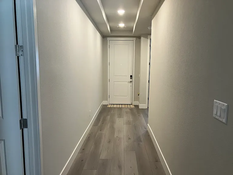 7547 Rambling Ridge Rd — Photo 8