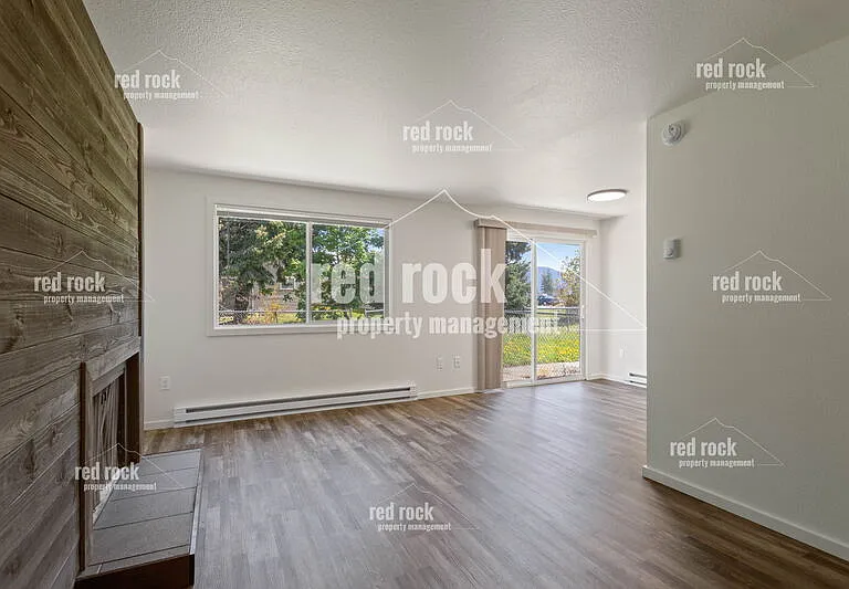3901 W Spiers Ave #3 — Photo 6