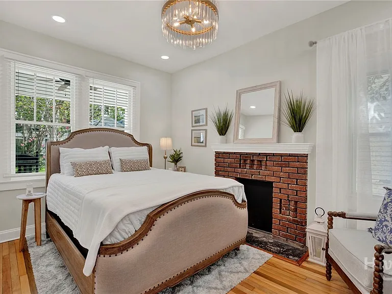 809 E Bolton St — Photo 12