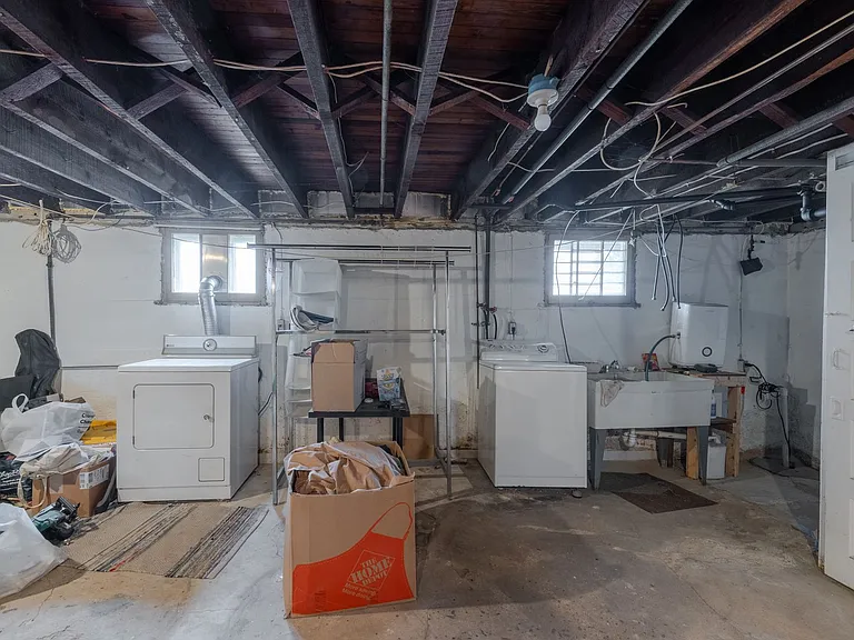 2911 Shirey Ave — Photo 28