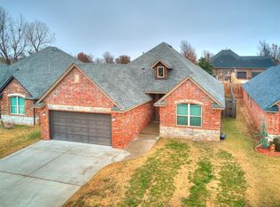 1213 Crimson Creek Cir, El Reno, OK 73036