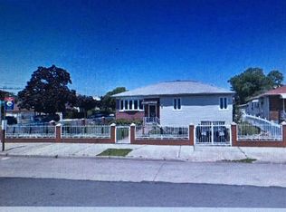 22503 147th Ave, Springfield Gardens, NY 11413