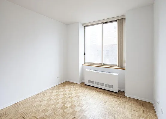 Rented by Warburg | media 19