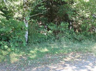 7 7th, Tillamook, OR 97141