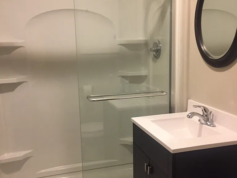 2634 N Clarence Ave — Photo 5