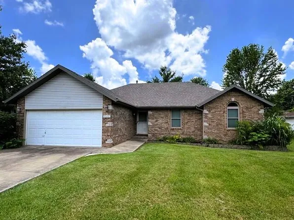 4818 W Kathryn Court, Springfield, MO 65802