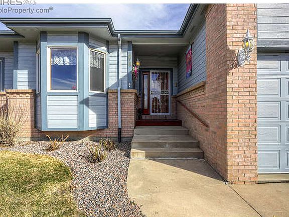 3rd image of 410 Orchard Dr