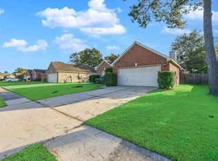 16935 Meadowlark St, Conroe, TX 77385