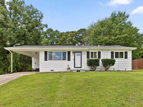 6557 Esquire Ln, Hixson, TN 37343