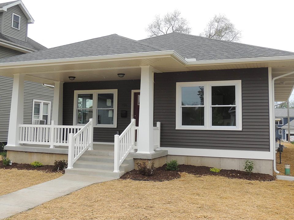 1st image of 705 N Saint Louis Blvd