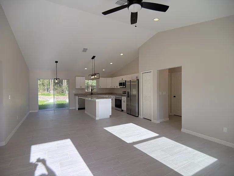 6022 SW 206th Ave — Photo 12